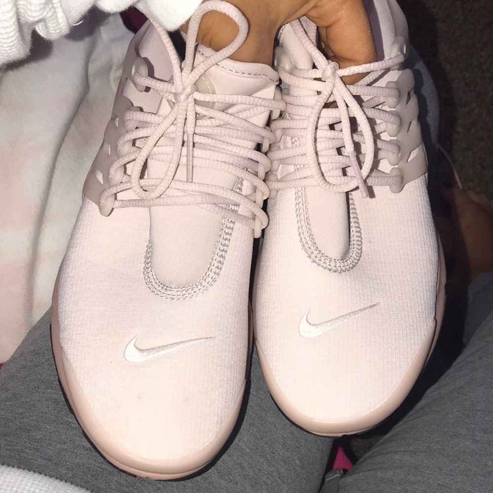 Nike Prestos